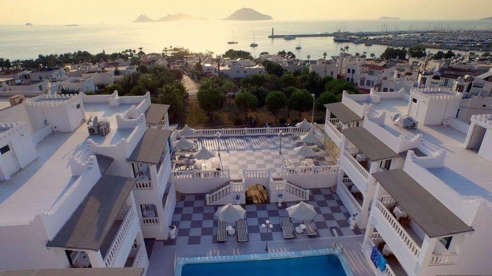 Bahama Art Hotel Turgutreis Exterior photo